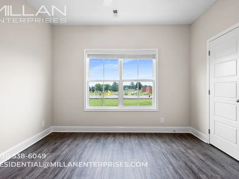 208 Drayton Dr — Photo 22