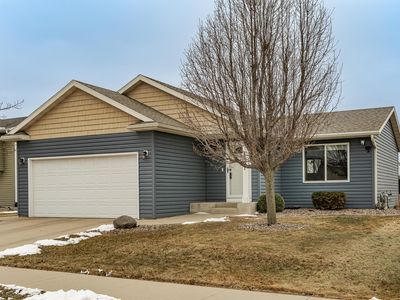 5301 Castleview Dr NW, Rochester, MN, 55901