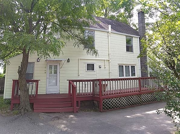 49 Oak St