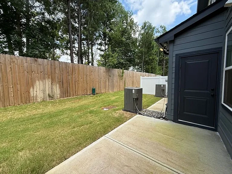 4811 Gossamer Ln #103 — Photo 25