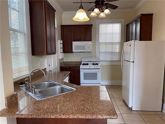5th image of 729 1st St