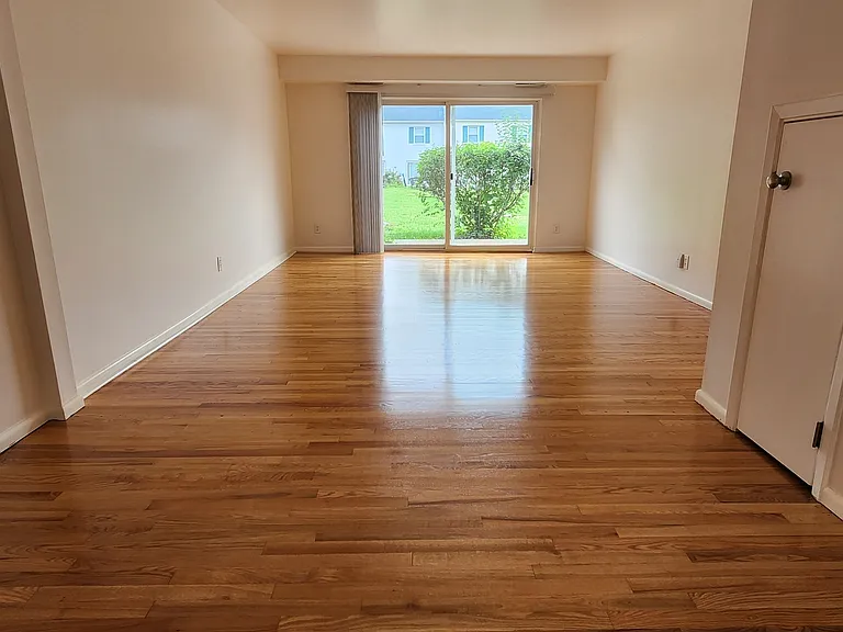 342 Fairmont Ave — Photo 127