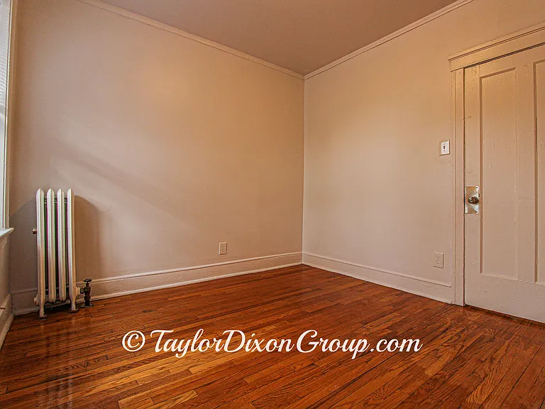 506 E 70th St #1 — Photo 13