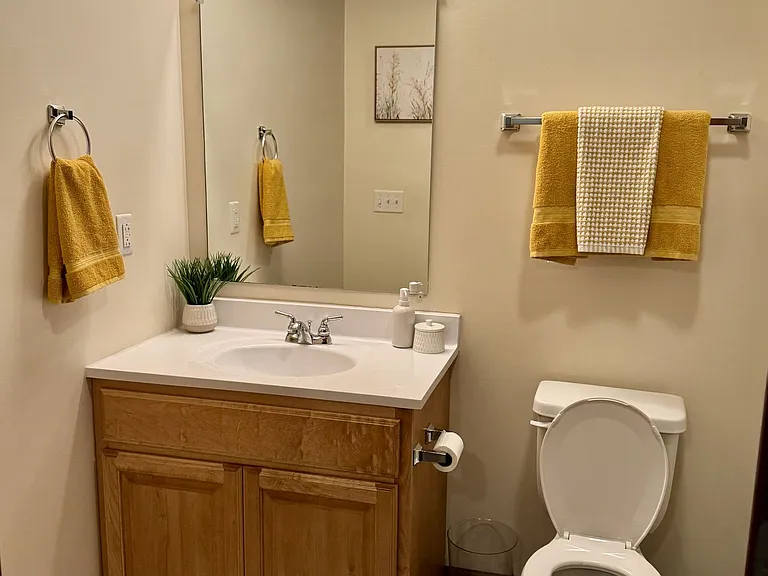 Eagle View Luxury Apartments — Photo 41