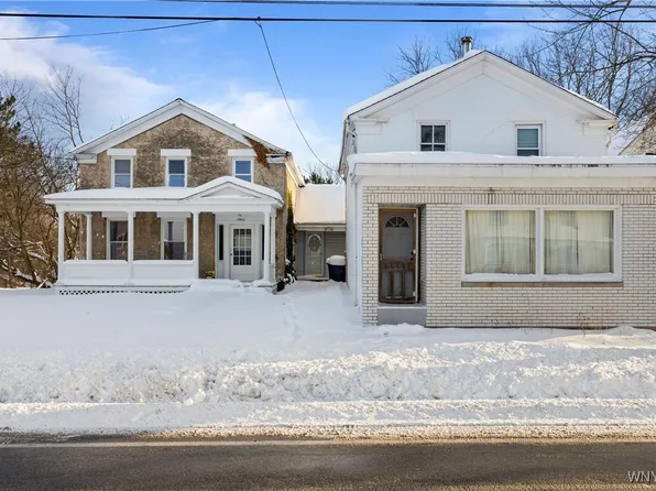 2960 Upper Mountain Rd, Sanborn, NY 14132