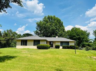 3922 N Farm Road 127, Springfield, MO 65803