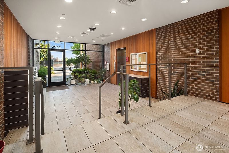 4th image of 3300 NE 65Th Street #204