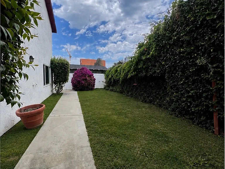 3761 Granada Ave #3 — Photo 34