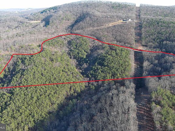 2nd image of 8 The Woodlands