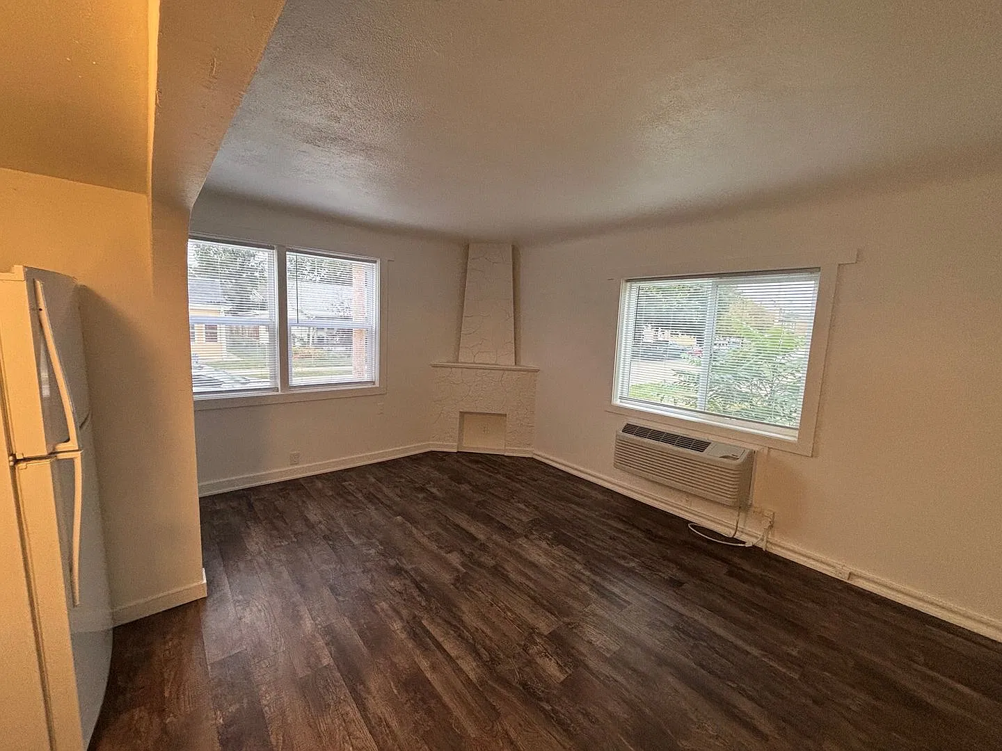 PRE - 733 Mynster St, Council Bluffs, IA 51503 — Photo 2