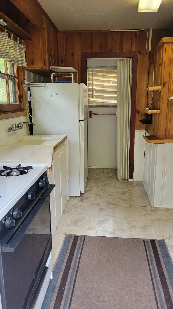 1 bed, 500 sqft, $1,200 — Photo 3