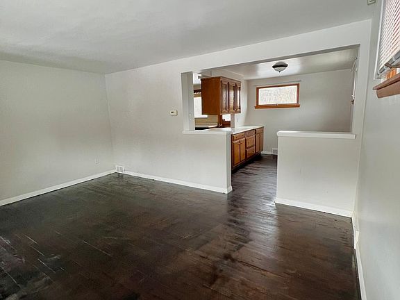 4th image of 514 Nordeen Dr