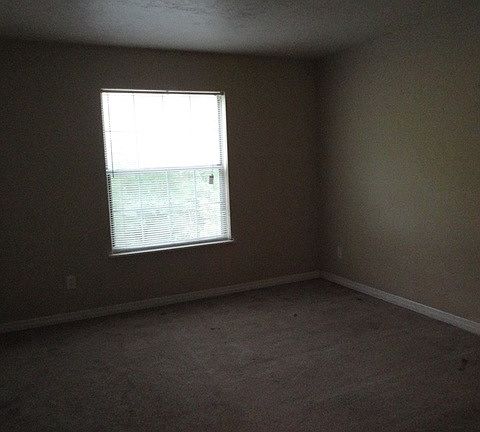 5th image of 1027 Crossing Brook Way APT D