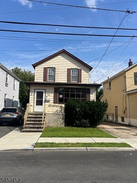 1st image of 106 Morgan Pl