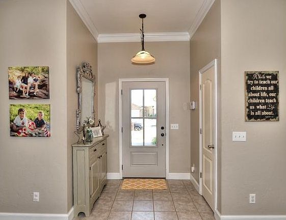 4th image of 3905 Notting Hill Dr