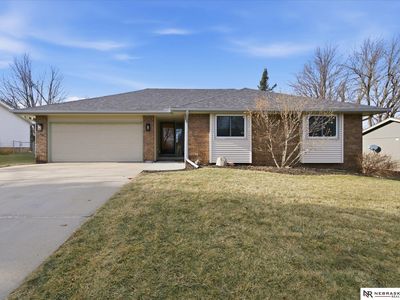 8714 Raven Oaks Dr, Omaha, NE, 68152