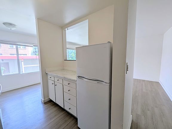 4th image of 1821 Harvard Ave #301