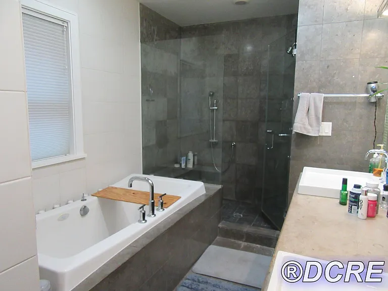 3622 N Fremont St — Photo 15
