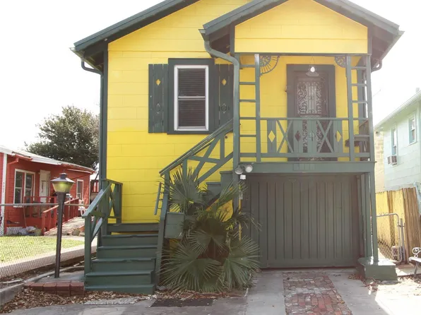 5411 Avenue R 1/2, Galveston, TX 77551