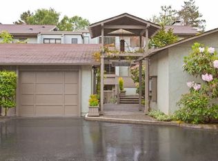 6514 Park Point Way NE, Seattle, WA 98115
