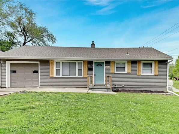 10716 E 29th St S, Independence, MO 64052