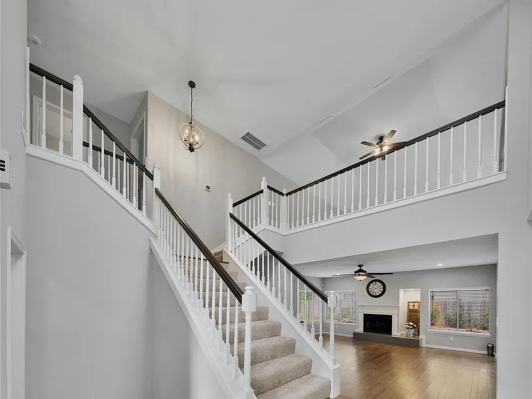 35 Cornerbrook Pl — Photo 18