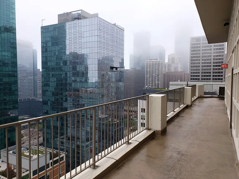 535 N Michigan Ave #1508 — Photo 29