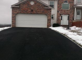 129 Sandy Brae Dr, Canonsburg, PA