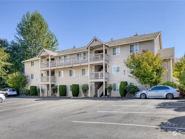 9727 18th Avenue W #C102, Everett, WA 98204