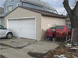 3rd image of 28 Melvin Pl