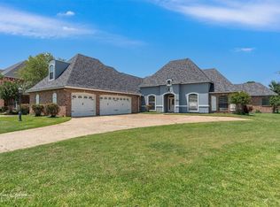 602 Strasbourg Cir, Shreveport, LA 71115