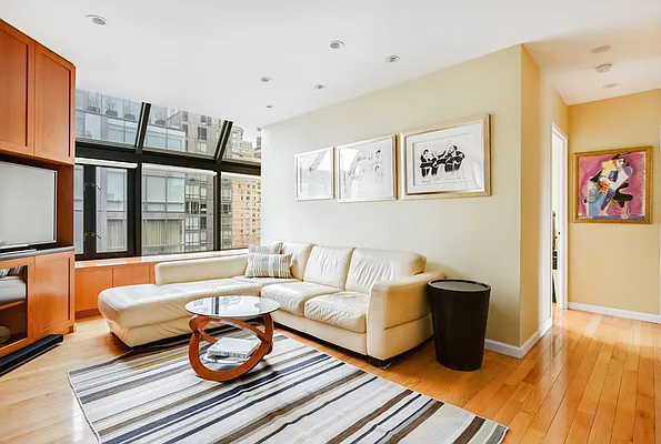 Rented by Compass | media 5