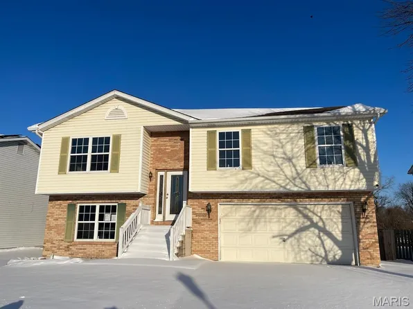 5129 Stacey Dr, Granite City, IL 62040