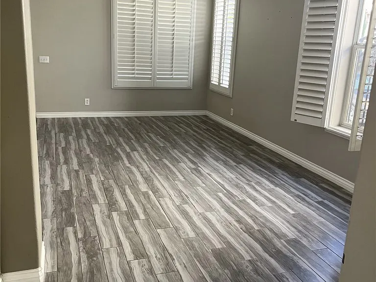 8785 E Wiley Way — Photo 2