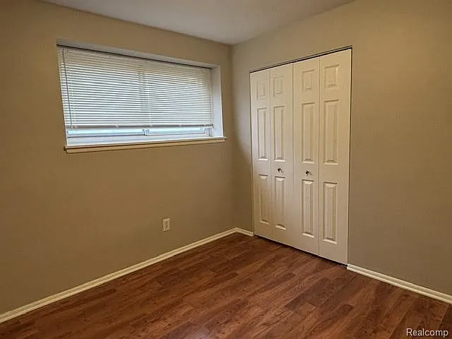 4345 Crooks Rd — Photo 7