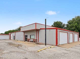 106 N Lombard Ln, Skiatook, OK 74070