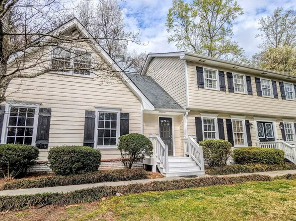 325 Lakeshore Dr NE, Marietta, GA 30067