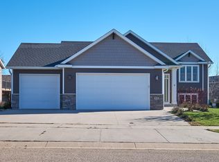470 Towne Dr NE, Byron, MN 55920