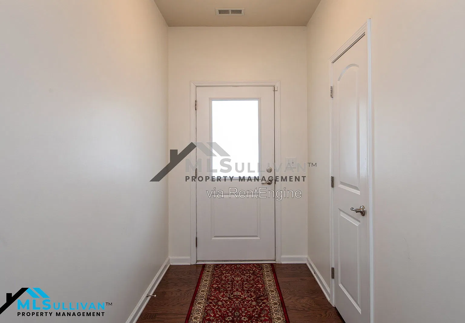 3 bed, 2.5 bath, 1782 sqft, $2,195 — Photo 3