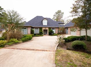 111 Winged Foot Dr, Lufkin, TX 75901
