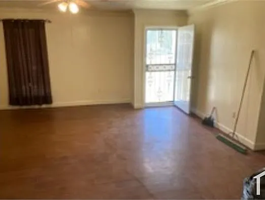 3 bed, 1400 sqft, $1,450 — Photo 2