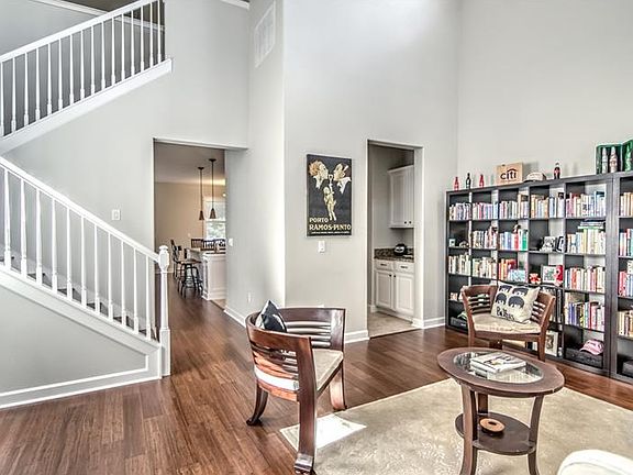 3rd image of 20419 Autumn Fern Ave