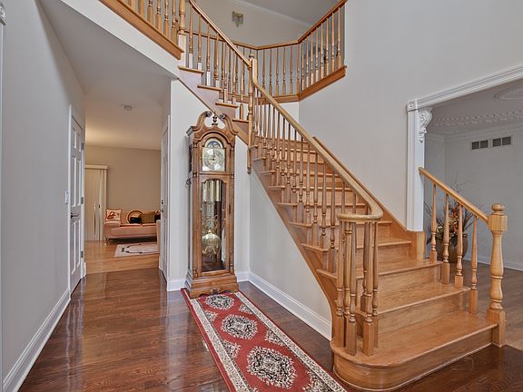 2nd image of 25796 N Arrowhead Dr