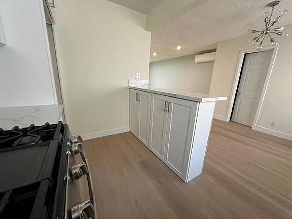 3rd image of 520 S Belmont St APT G