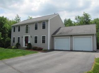 8 Hobblebush Rd, Shrewsbury, MA 01545