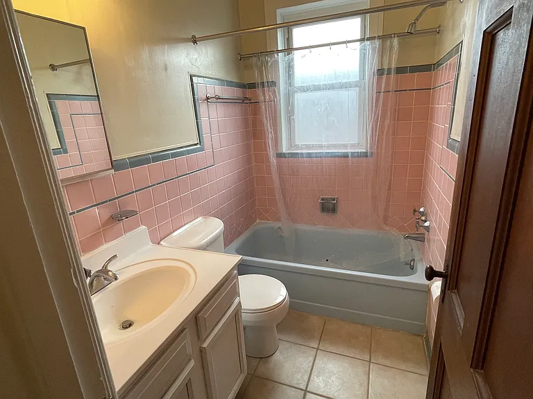 1226 Bellevue Ave — Photo 10