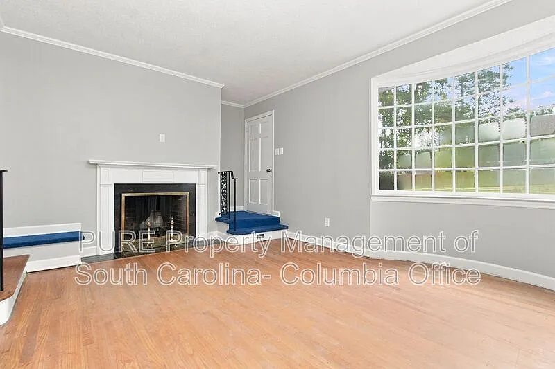 3 bed, 5.0 bath, 1770 sqft, $1,416 — Photo 3