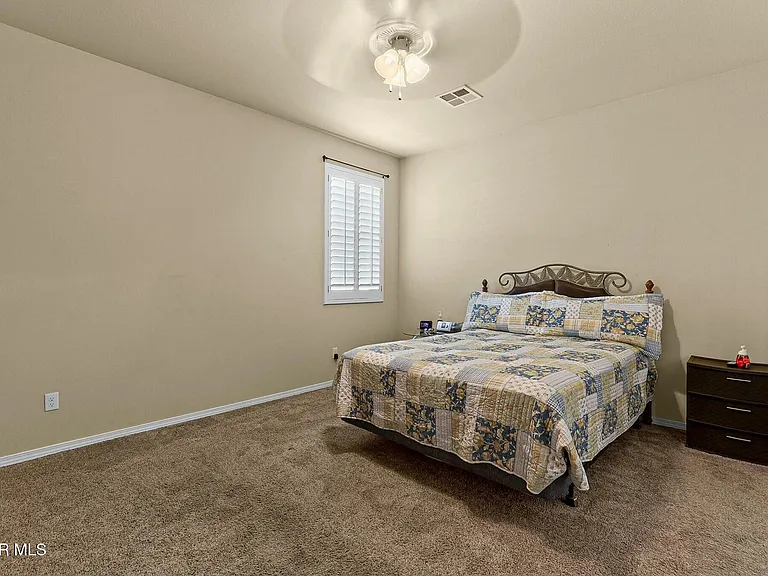 3909 Desert Dunes Dr — Photo 20
