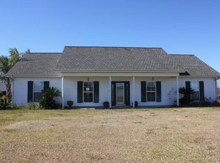 1407 Sam Snead Dr, New Iberia, LA 70563