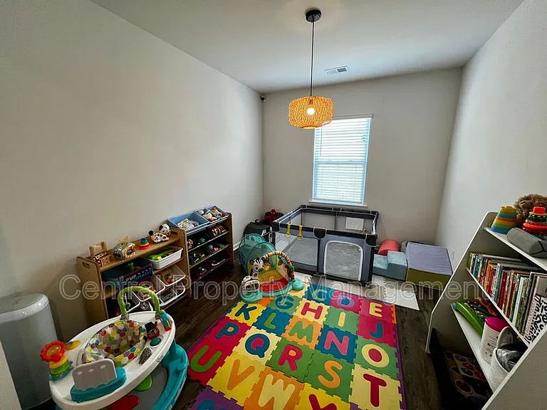 27 Oak Edge Ln — Photo 5